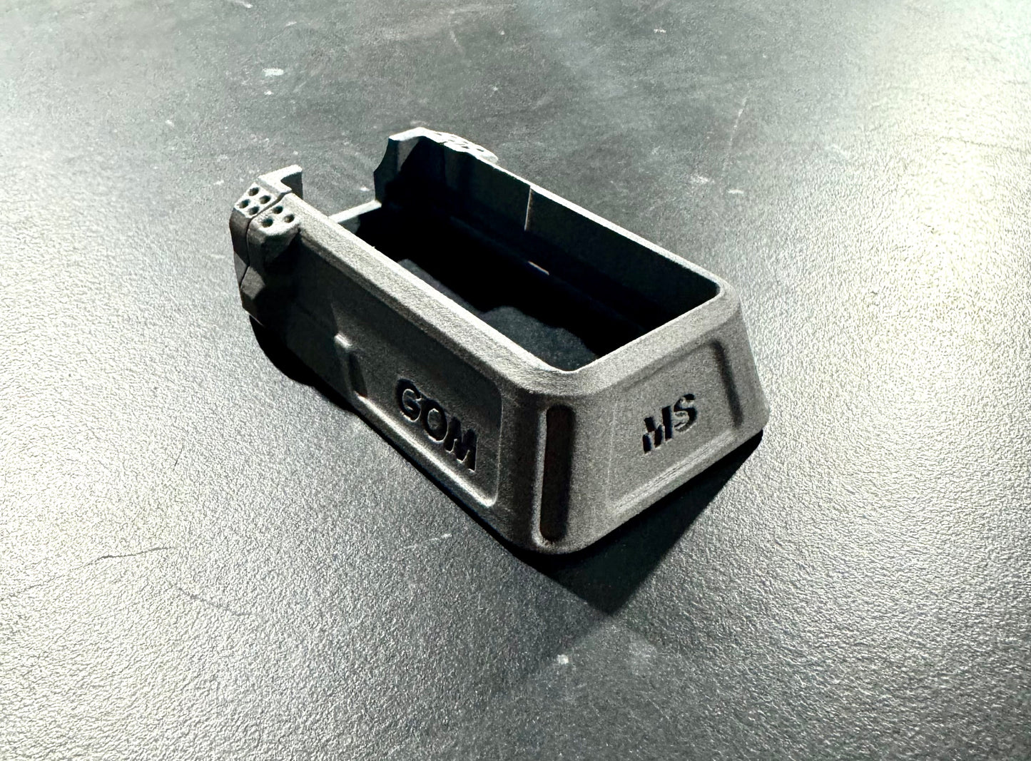 GOM Designs Flared Magwell FN/COLT/DDM4/Aero X15